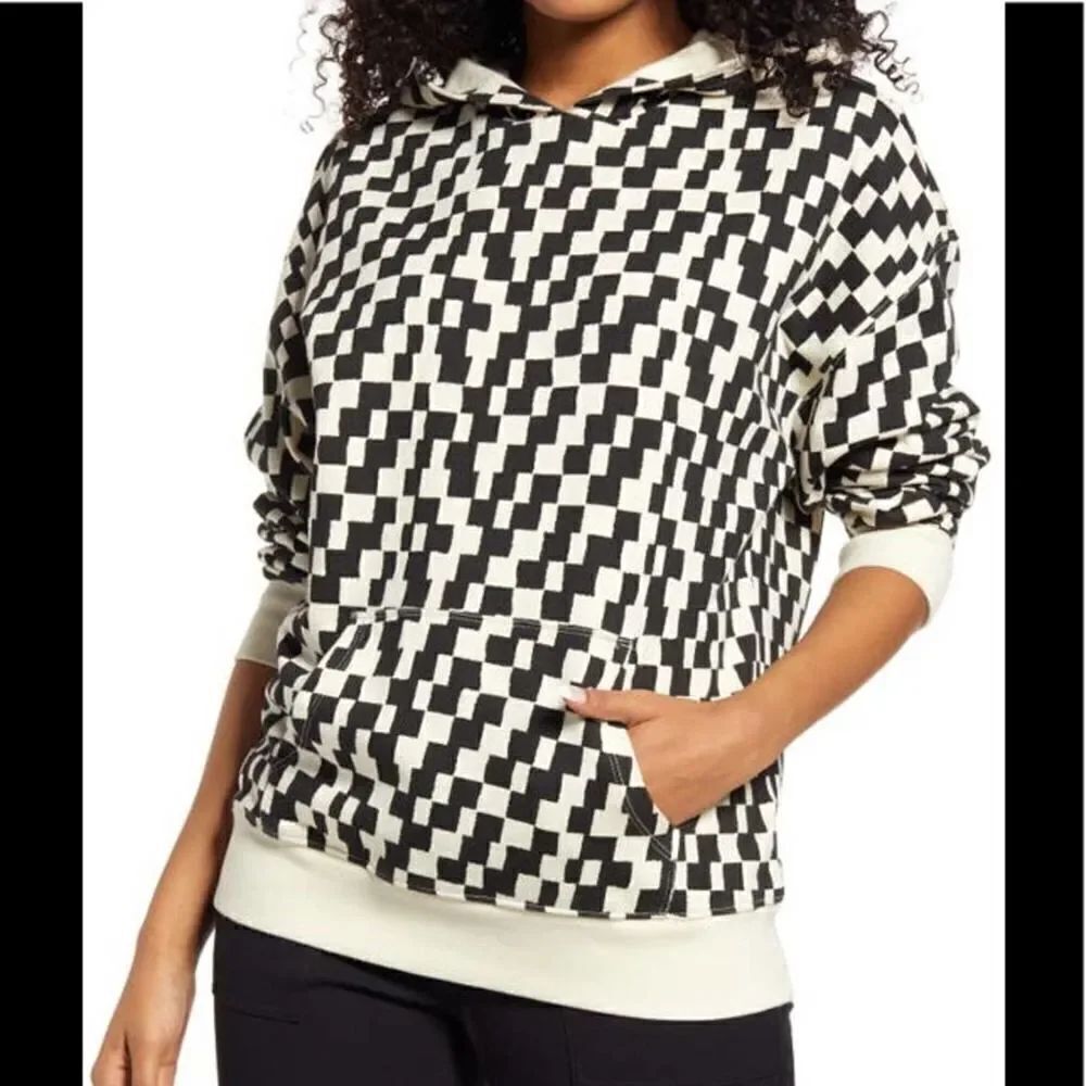 BP. Hooded Pullover In Ivory-Black Phoebe Check